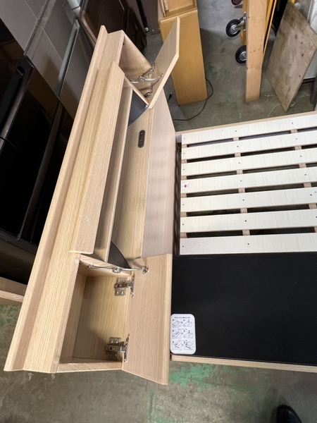 Giường đơn 387 1m2*2m