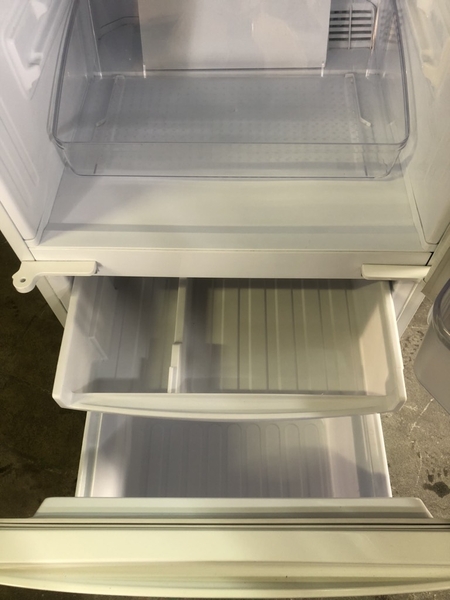 Tủ lạnh 187 SHARP 2018 137L