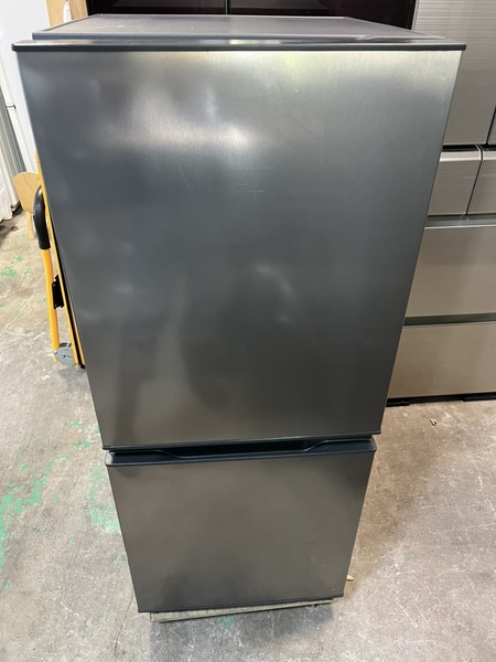 Tủ lạnh PVN1222 AQua 135L 2022