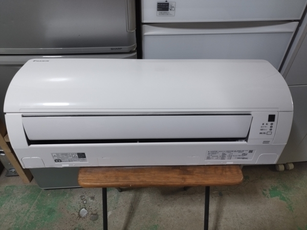 Điều hoà 307 DAIKIN 2020 2.2KW 100V