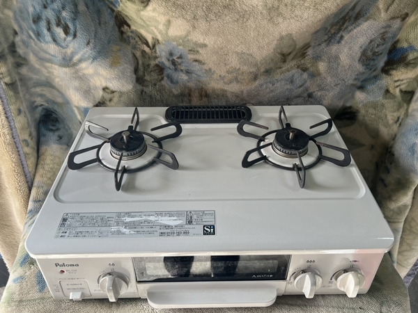 Bếp ga TOSHI 150 POLOMA