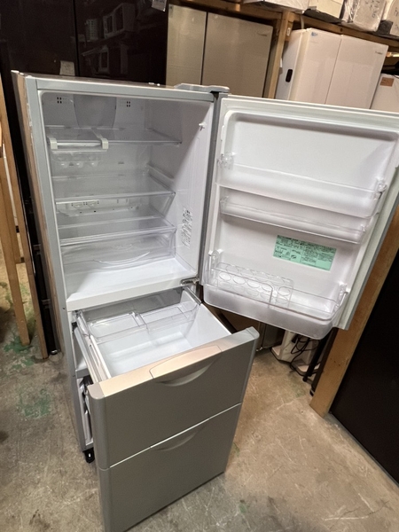 Tủ lạnh PVN1512 Hitachi 265L 12