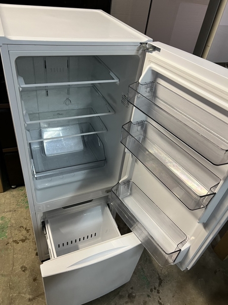 Tủ lạnh PVN811 Toshiba 165L 2022