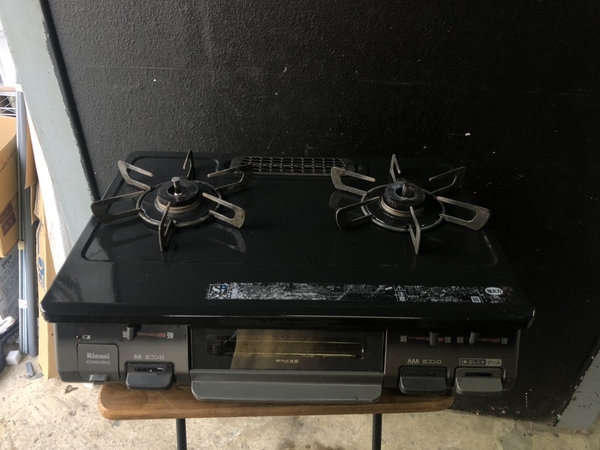 Bếp ga 122 TOSHI RINNAI 2018