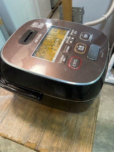 Nồi cơm PVN1639 Zojirushi 1.0L