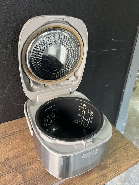 Nồi cơm 186 PANASONIC 1L