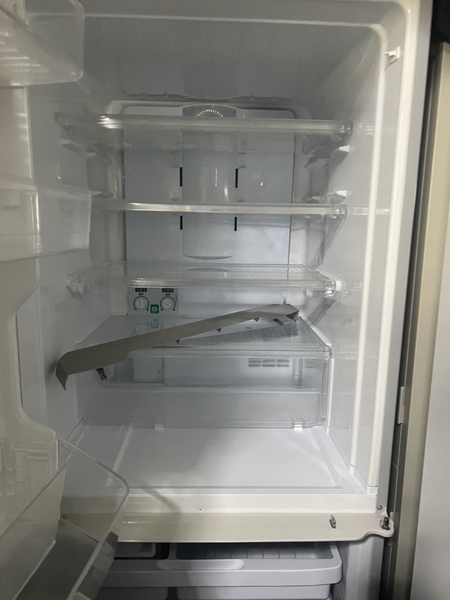 Tủ lạnh 242 SHARP 350L