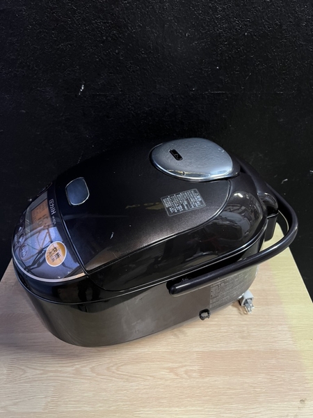 Nồi cơm 58 - ZOJIRUSHI 10合 1.8L