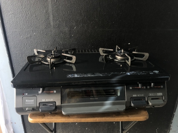 Bếp ga 122 TOSHI RINNAI 2018