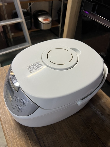 Nồi cơm PVN833 Toshiba 1.0L