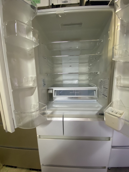 Tủ lạnh 211 PANASONIC 2016 551l