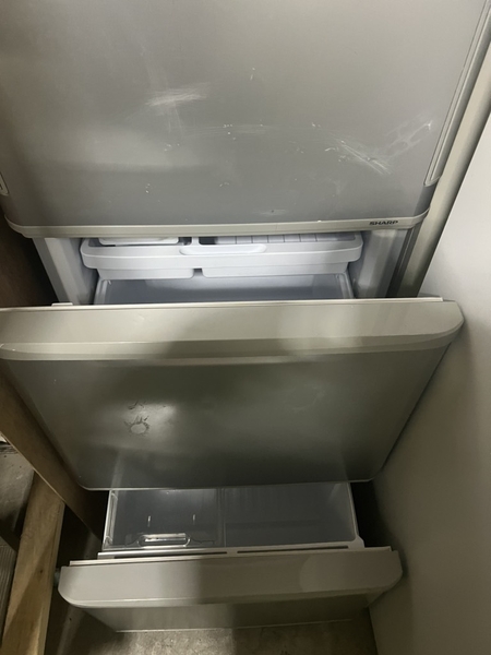 Tủ lạnh 242 SHARP 350L