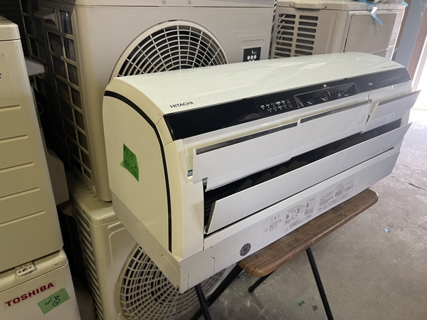 Điều hoà 515 HITACHI 2015 3.6KW 100V