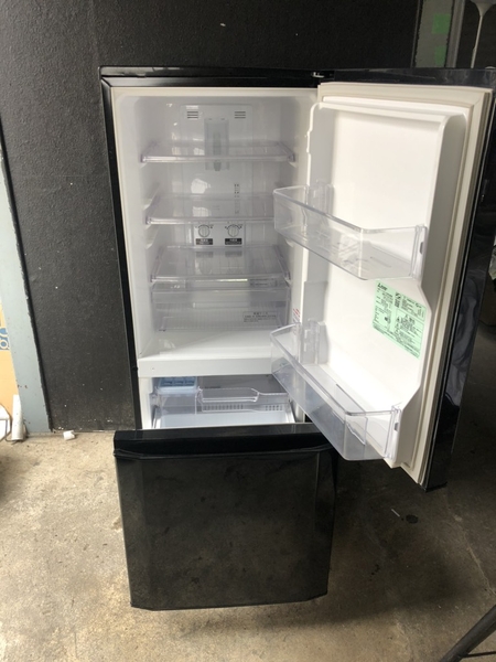 Tủ lạnh 208 MITSUBISHI 2015 146L