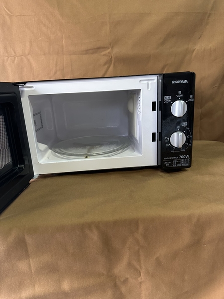 Lò vi sóng 216 IRIS OHYAMA 2019