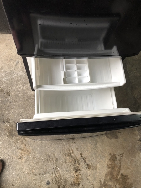 Tủ lạnh SHARP 167L