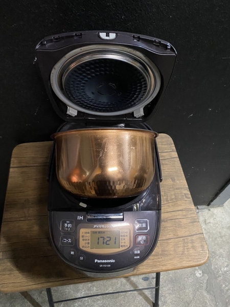 Nồi Cơm 69 - PANASONIC 1,5l