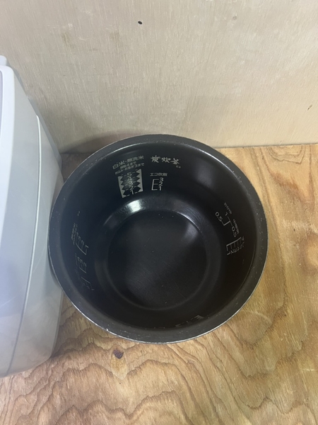 Nồi cơm 247 MITSUBISHI 1L