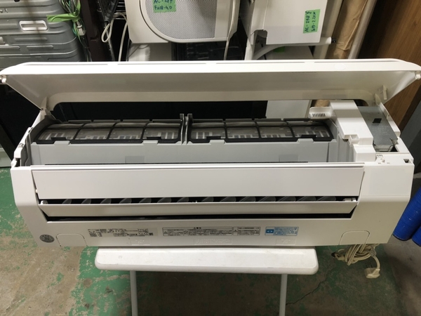 Điều hoà 298 TOSHIBA 2019 100V 2.2KW
