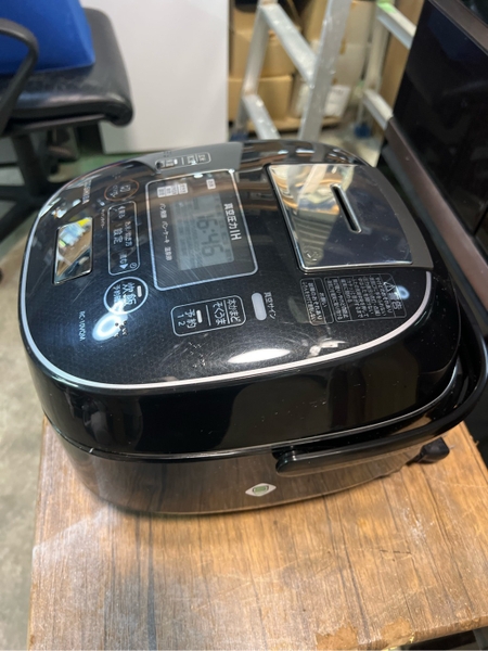 Nồi cơm PVN1631 Toshiba 1.0L