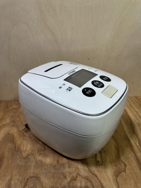 Nồi cơm điện 215 - TIGER 1L