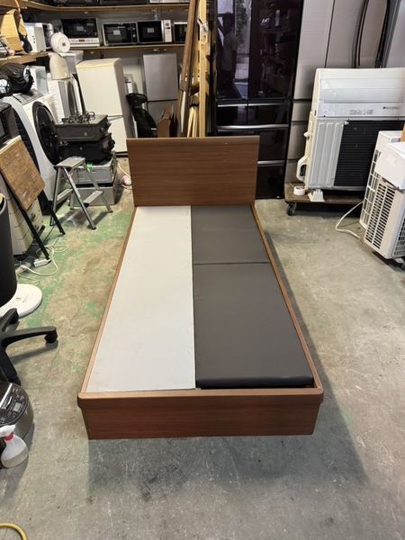 Giường đơn 100x200 (ko kèm đệm )