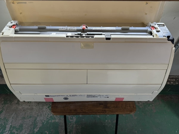 Điều hoà 533 PANASONIC 2016 2.2kw 100V