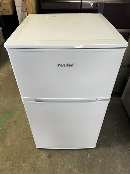 Tủ lạnh PVN913 Comfee  90L 2024