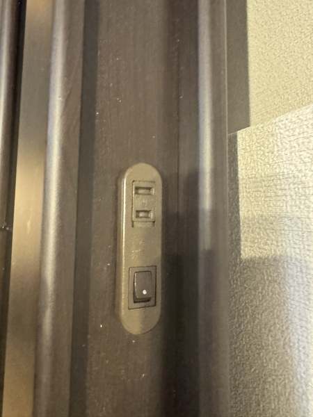 Giường đôi 140x200 PVN950