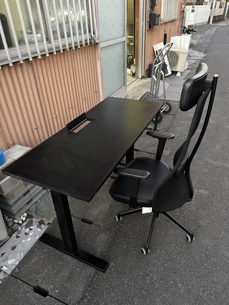 Bàn học nâng hạ bằng tay ( 140x60x70-80cm)