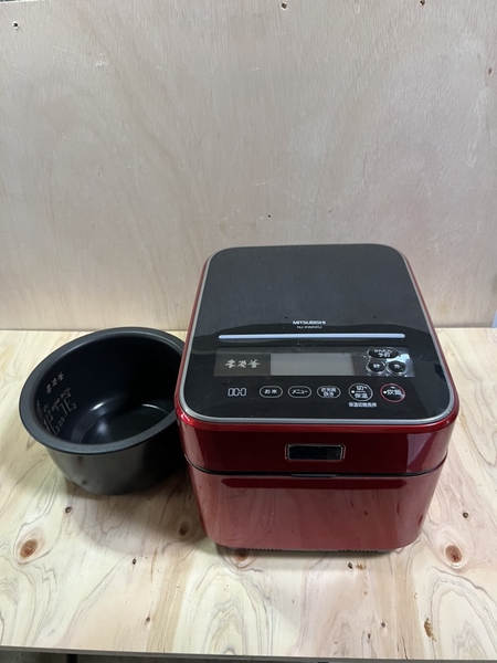 Nồi cơm 284 MITSUBISHI 1L