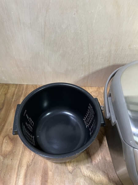 Nồi cơm 236 HITACHI 1L