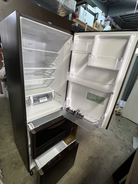 Tủ lạnh PVN934 HITACHI 315L