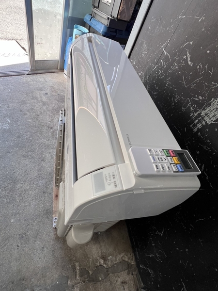 Điều hoà PVN1443 Hitachi 2.2kw 2024