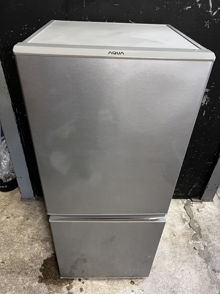 tủ lạnh PVN1368 AQUA 126L 2019