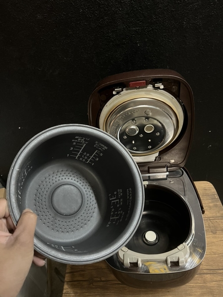 Nồi cơm 88 - PANASONIC 2017 1L
