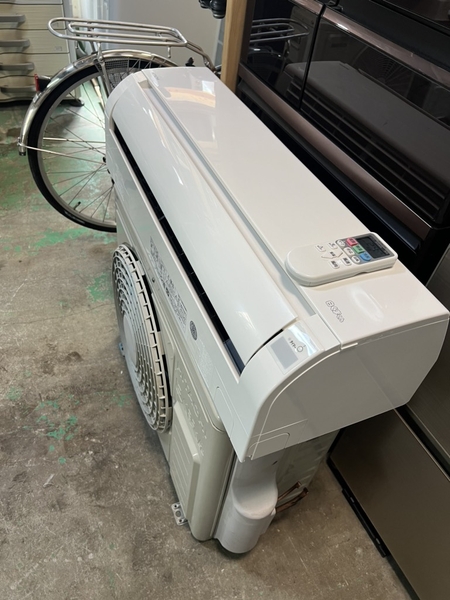 Điều hoà PVN1140  Hitachi 2.2Kw 2021