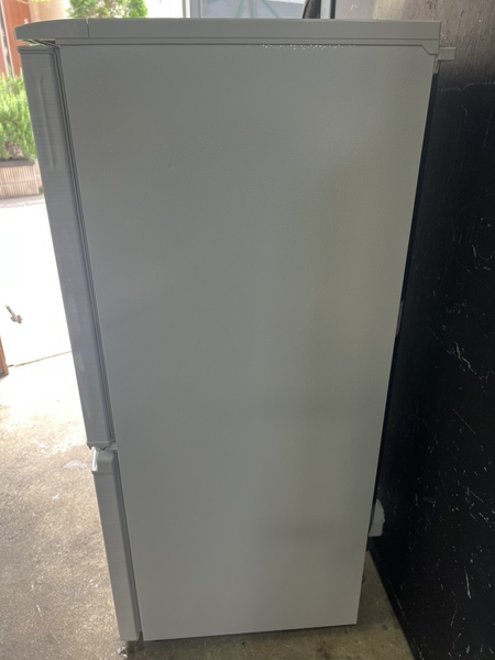 Tủ lạnh PVN 1084 Sharp 137l 2020