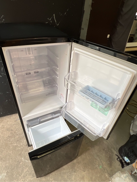 Tủ lạnh 411 Mitsubishi 146L