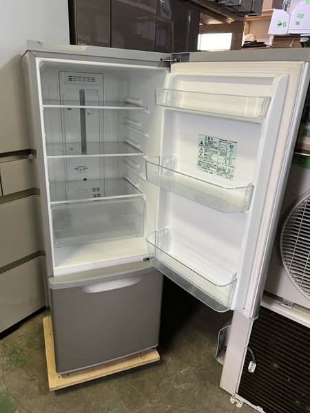 Tủ lạnh 290 PANASONIC 168L