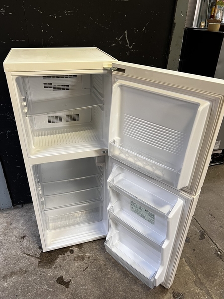 tủ lạnh PVN1364 Nitori 140L 2019