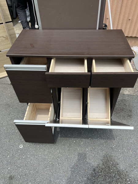 tủ đồ PVN1002 ngang82 cao 82 sâu 40