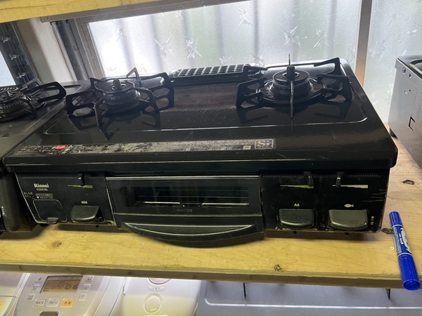 Bếp ga TOSHI 147 RINNAI