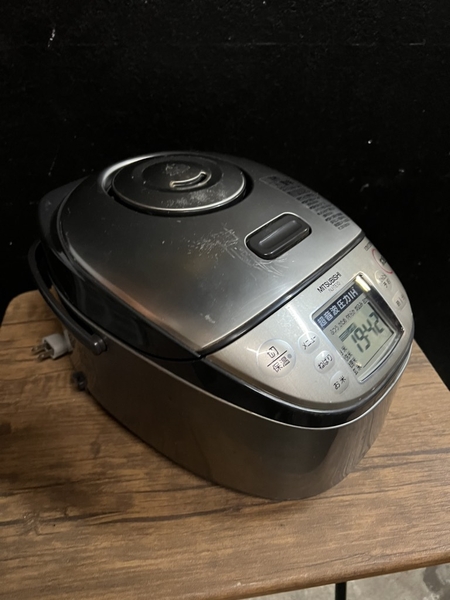 Nồi cơm 81 - MISTUBISHI 1L