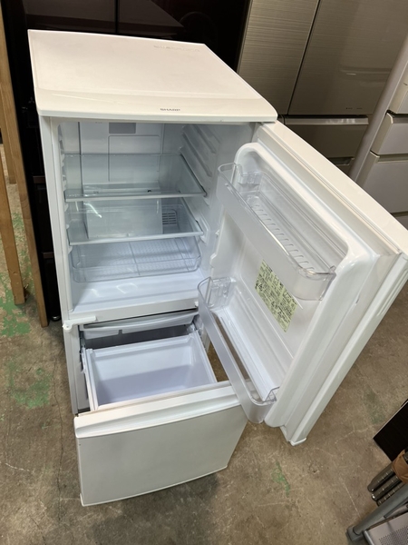 tủ lạnh PVN1106 Sharp 137L 2014