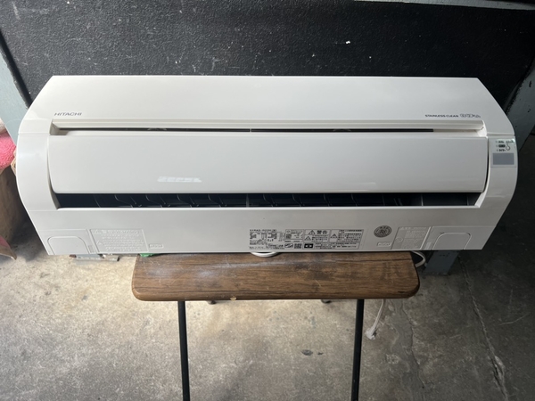 Điều hoà 478 HITACHI 2019 2.2KW 100V