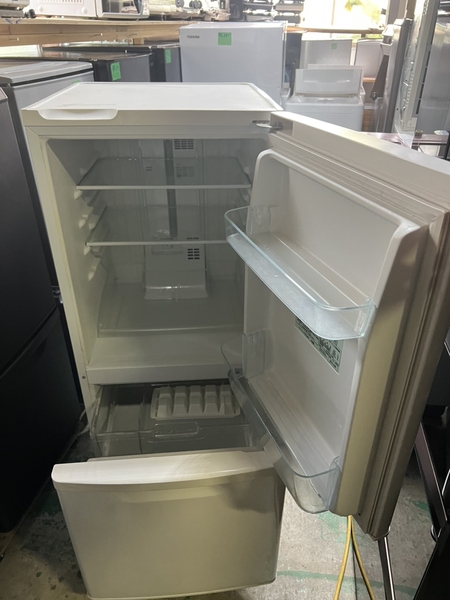 Tủ lạnh 287 PANASONIC 2016 138L