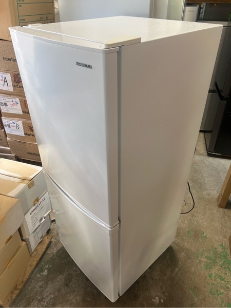 Tủ lạnh PVN1602 IRIS 142L 2022