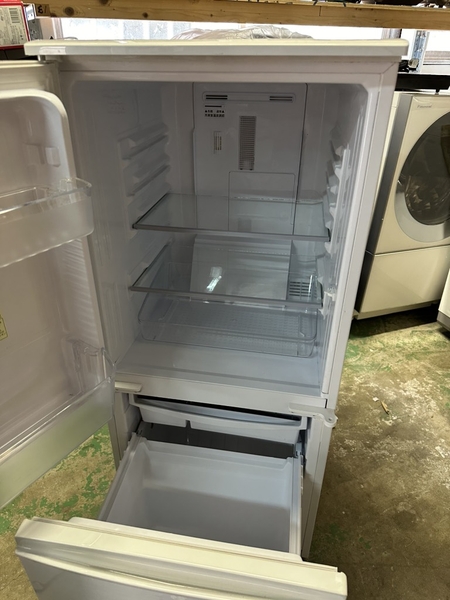 Tủ lạnh 286 SHARP 2018 137L