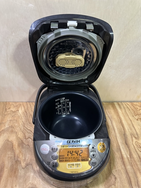 Nồi cơm điện 217 - ZOJIRUSHI 1L
